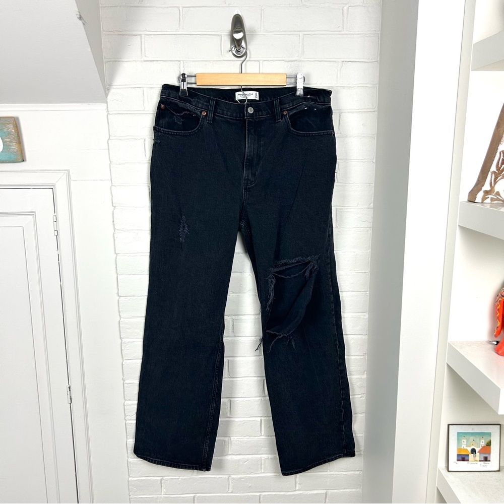 Abercrombie & Fitch Washed Black The 90s Relaxed Jean High Rise Size 14/32